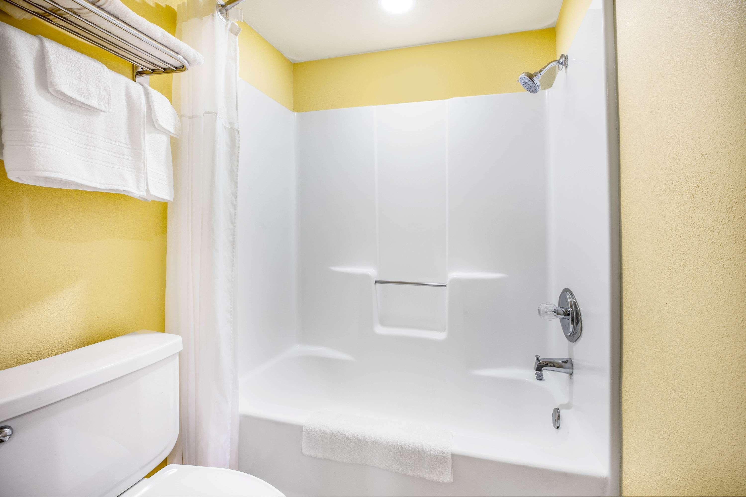 Days Inn By Wyndham Banning Casino/Outlet Mall Ngoại thất bức ảnh