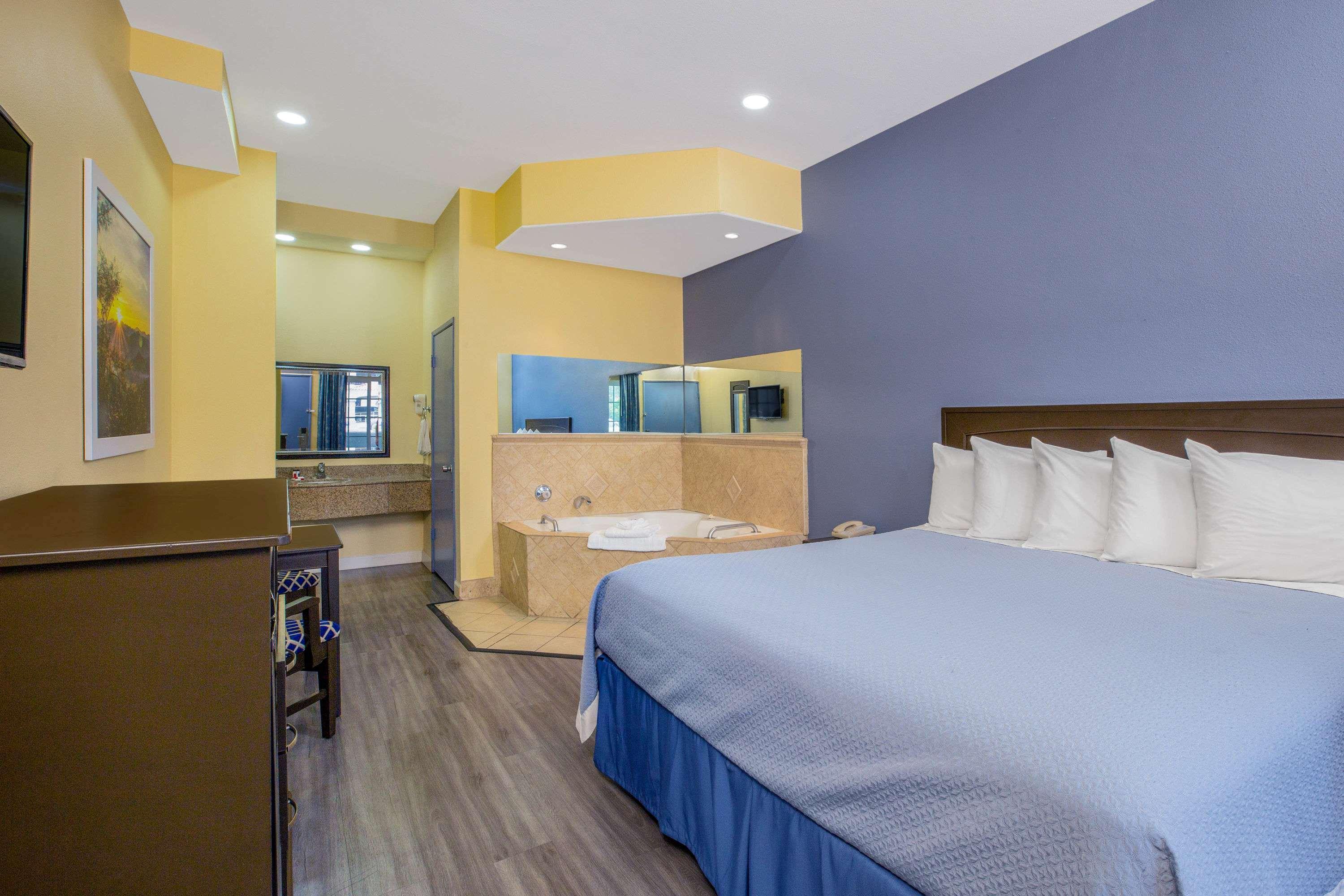 Days Inn By Wyndham Banning Casino/Outlet Mall Ngoại thất bức ảnh